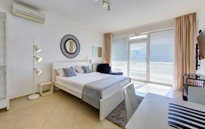 Stüdyo, Balkon, Deniz Manzaralı