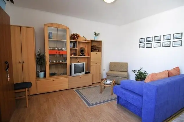 Apart Daire, 1 Yatak Odası, Teras, Zemin Kat