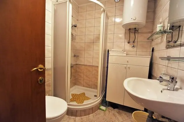 Apart Daire, 1 Yatak Odası, Teras, Zemin Kat