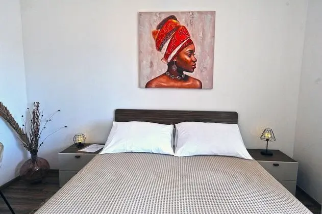 Comfort Tek Büyük Yataklı Oda, Teras, Zemin Kat