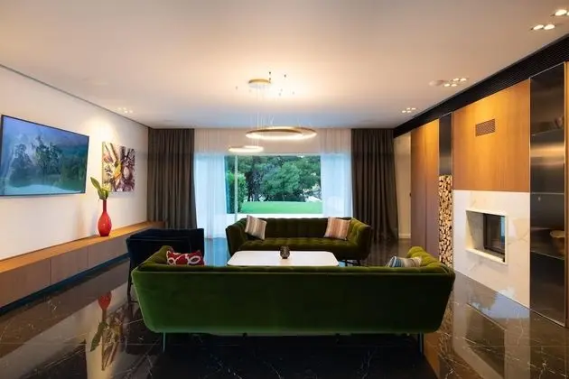Villa, Sigara İçilebilir