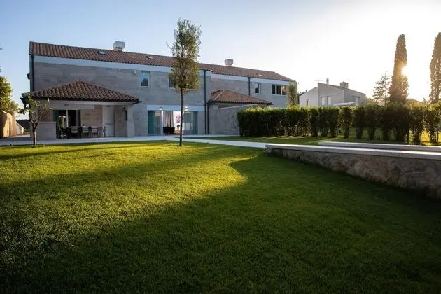 Villa, Sigara İçilebilir