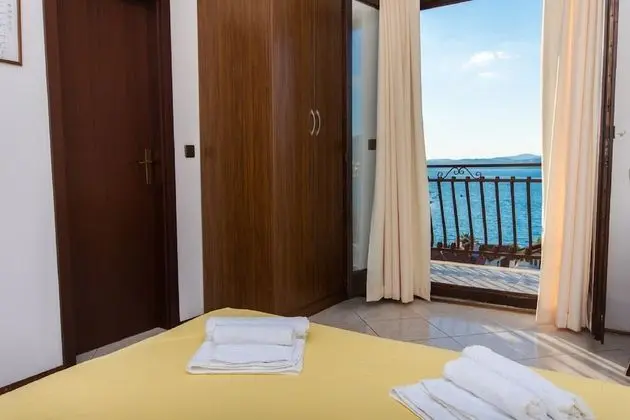 Tek Büyük Yataklı Oda, Balkon