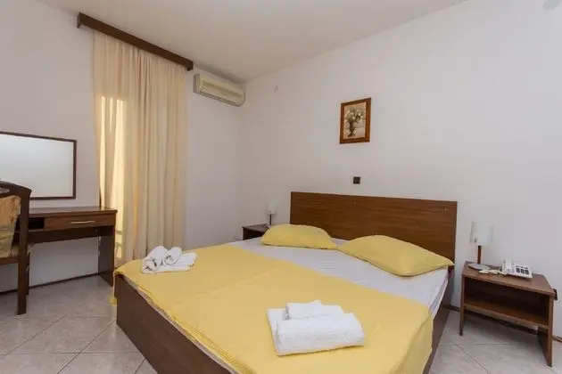 Tek Büyük Yataklı Oda, Balkon