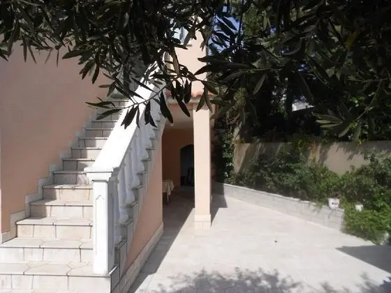 Apart Daire (Kate - free private parking - A3(3+1))