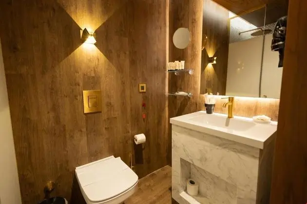 King Suite with Balcony