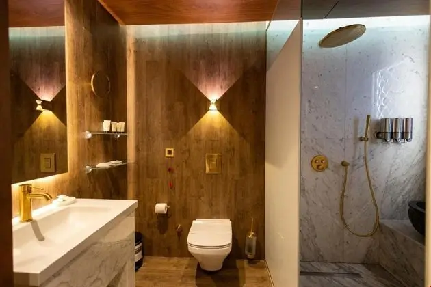 Luxury Quadruple Room