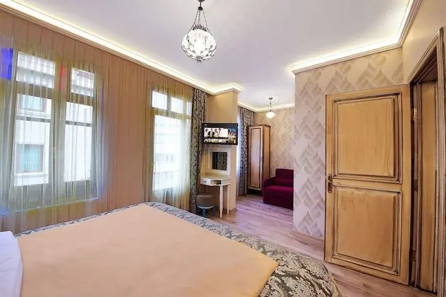 Family Superior Room With Balcony Annex Building
