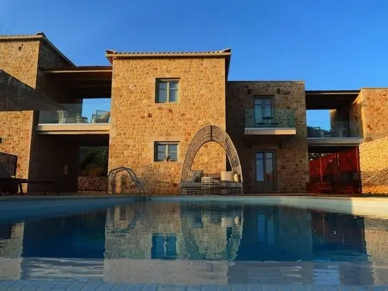 Executive Villa, 2 Yatak Odası, 2 Banyolu, Havuz Manzaralı