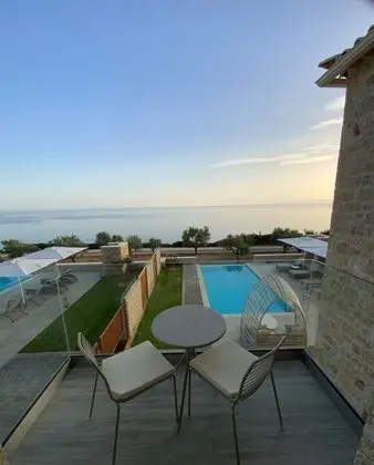 Executive Villa, 2 Yatak Odası, 2 Banyolu, Havuz Manzaralı