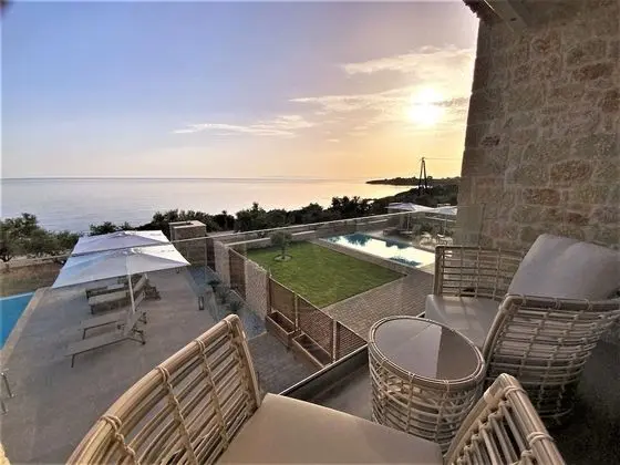 Executive Villa, 2 Yatak Odası, 2 Banyolu, Havuz Manzaralı