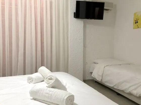 Deluxe Üç Kişilik Oda