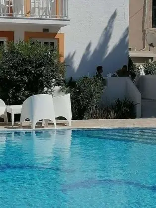 Basic Üç Kişilik Oda