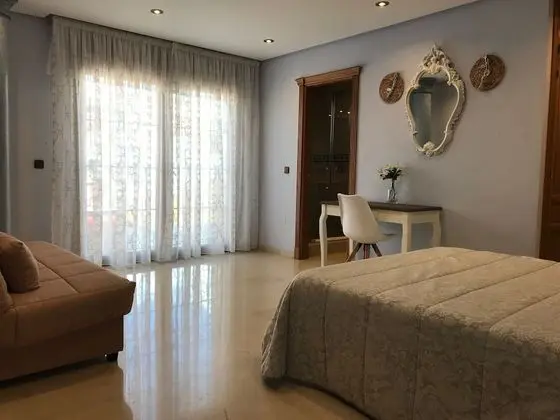 Comfort Tek Büyük Yataklı Oda