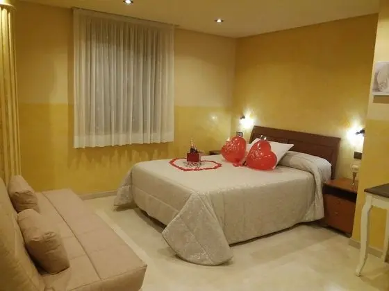 Comfort Tek Büyük Yataklı Oda