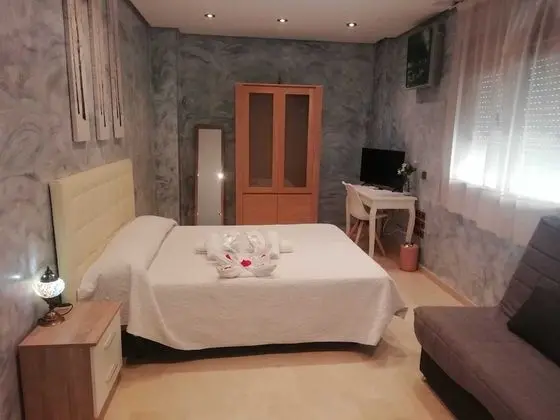 Standard Tek Büyük Yataklı Oda