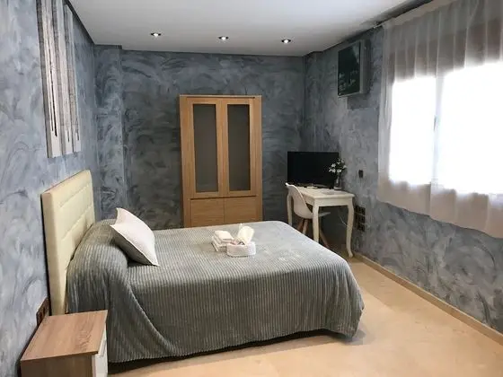 Standard Tek Büyük Yataklı Oda