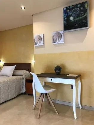 Tek Büyük Yataklı Oda (Private Bathroom)