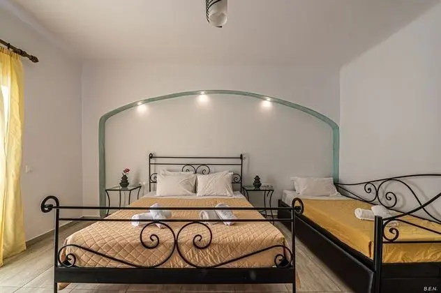 Deluxe Üç Kişilik Oda