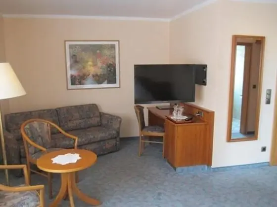 Tek Büyük Yataklı Oda