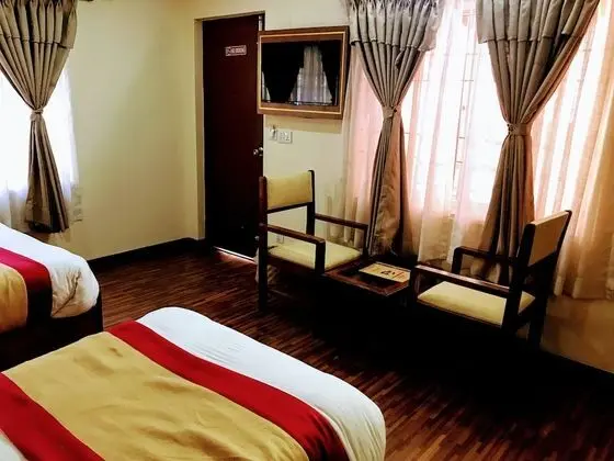 Deluxe Tek Büyük veya İki Ayrı Yataklı Oda, 2 Yatak Odası, Bahçe Manzaralı