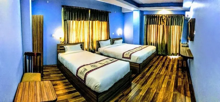 Deluxe Tek Büyük veya İki Ayrı Yataklı Oda, 2 Yatak Odası, Bahçe Manzaralı