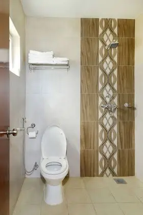 Deluxe Tek Büyük veya İki Ayrı Yataklı Oda, 2 Yatak Odası, Bahçe Manzaralı