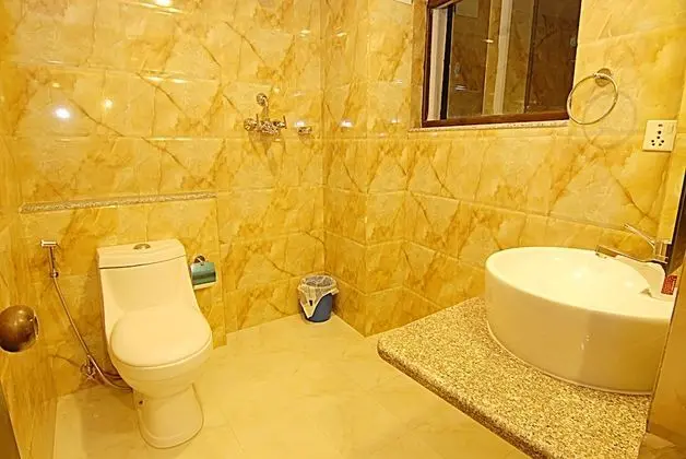 Standard Tek Büyük veya İki Ayrı Yataklı Oda