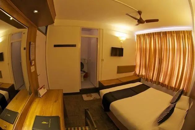Standard Twin or Double Room with A/C