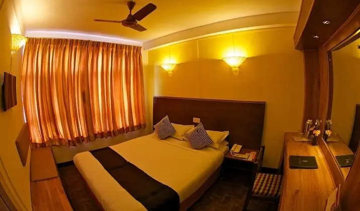 Standard Twin or Double Room with A/C