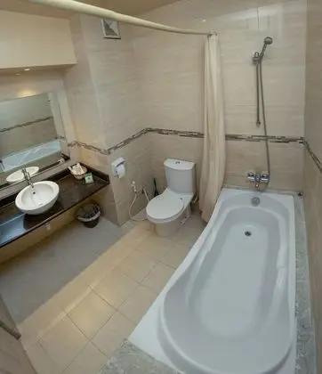 Traditional Süit, Bahçe Manzaralı