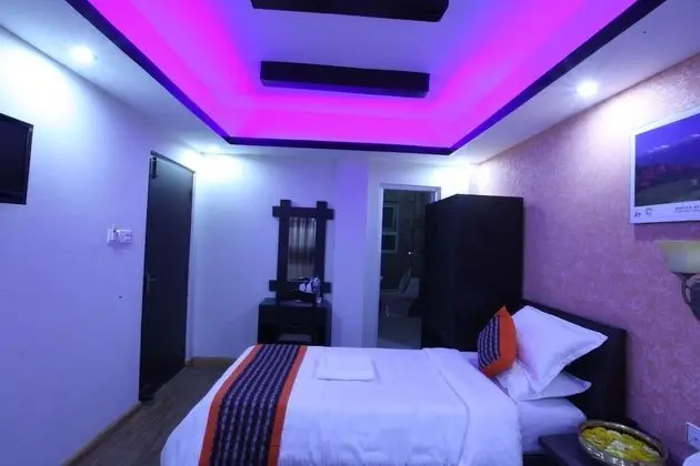 Deluxe Tek Büyük veya İki Ayrı Yataklı Oda, 1 En Büyük (King) Boy Yatak, Özel Banyo, Şehir Manzaralı