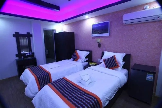 Deluxe Tek Büyük veya İki Ayrı Yataklı Oda, 1 En Büyük (King) Boy Yatak, Özel Banyo, Şehir Manzaralı