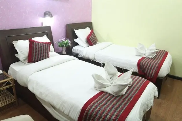 Deluxe Tek Büyük veya İki Ayrı Yataklı Oda, 1 En Büyük (King) Boy Yatak, Özel Banyo, Şehir Manzaralı