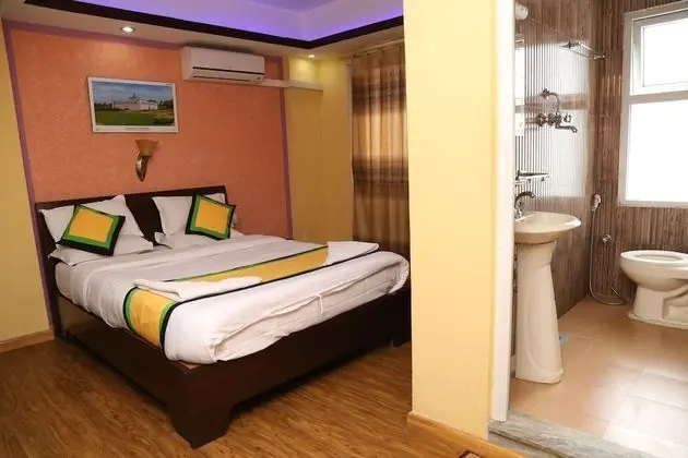 Deluxe Tek Büyük veya İki Ayrı Yataklı Oda, 1 En Büyük (King) Boy Yatak, Özel Banyo, Şehir Manzaralı