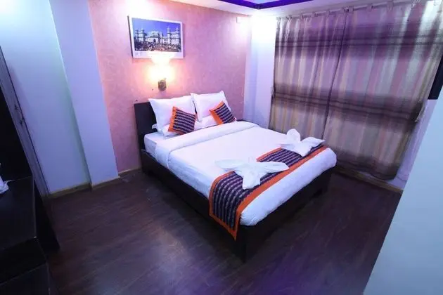 Deluxe Tek Büyük Yataklı Oda, 1 En Büyük (King) Boy Yatak, Tepe Manzaralı