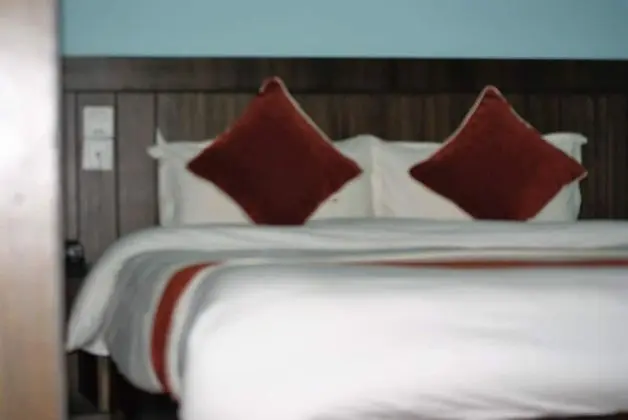 Family Oda, 1 Büyük (Queen) Boy Yatak ve Çekyat, Küvet