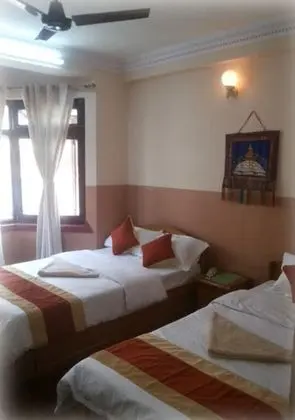 Deluxe Tek Büyük veya İki Ayrı Yataklı Oda