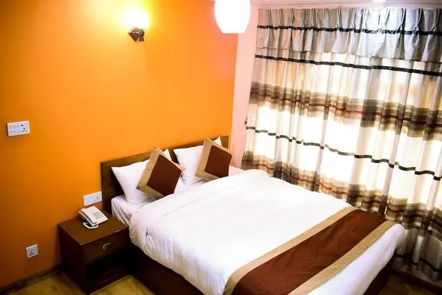 Standard Tek Büyük veya İki Ayrı Yataklı Oda