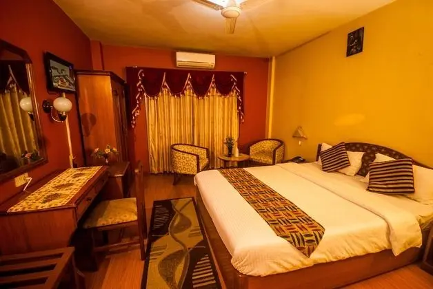 Deluxe Tek Büyük veya İki Ayrı Yataklı Oda, 1 Yatak Odası, Sigara İçilmez, Vadi Manzaralı