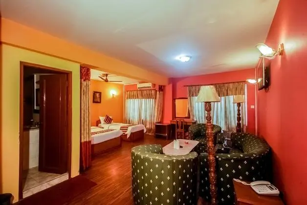Deluxe Üç Kişilik Oda, 1 Yatak Odası, Sigara İçilebilir, Vadi Manzaralı