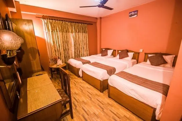 Deluxe Üç Kişilik Oda, 1 Yatak Odası, Sigara İçilebilir, Vadi Manzaralı