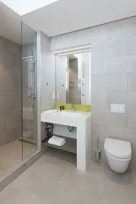 Comfort Tek Büyük Yataklı Oda, Şehir Manzaralı