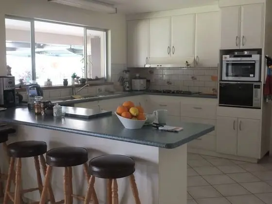 Üç Kişilik Oda