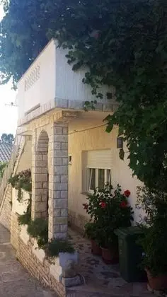 Apart Daire (Kati - 150 m from center - A3(6+2))
