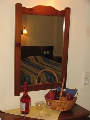 Üç Kişilik Oda