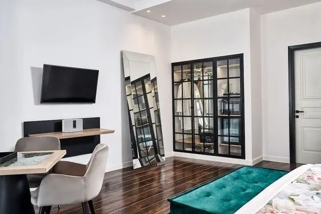 Honeymoon Jetted Tub Suite, Sea View