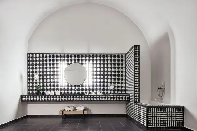 Senior Süit, 1 En Büyük (King) Boy Yatak