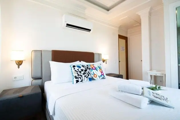 Deluxe Oda, Bahçe veya Sokak Manzaralı, 1. Kat