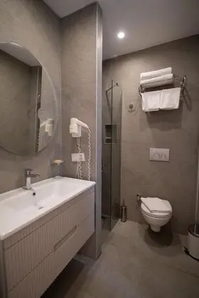 Standart Oda, Avlu Manzaralı